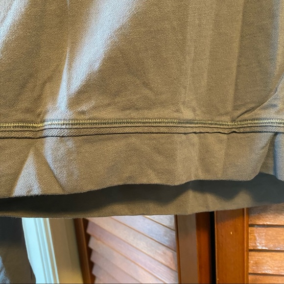 🍋 Lululemon Crop top - Picture 7 of 9